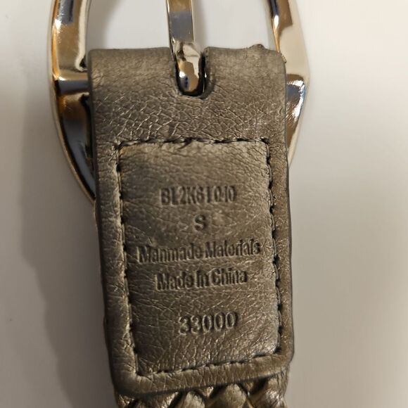 Metalic Silver Woven Leather Vintage Belt waist 30"-38" - Picture 3 of 5